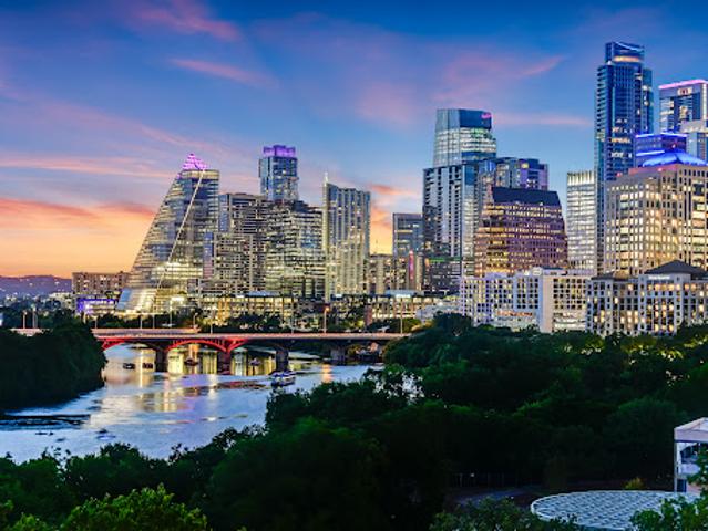 Apartment for sale in Austin Apartment for sale in Austin