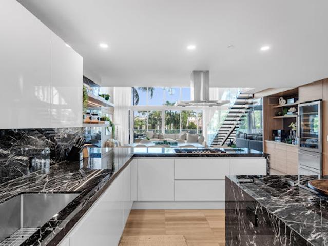 Apartment for sale in Miami Beach, Florida
