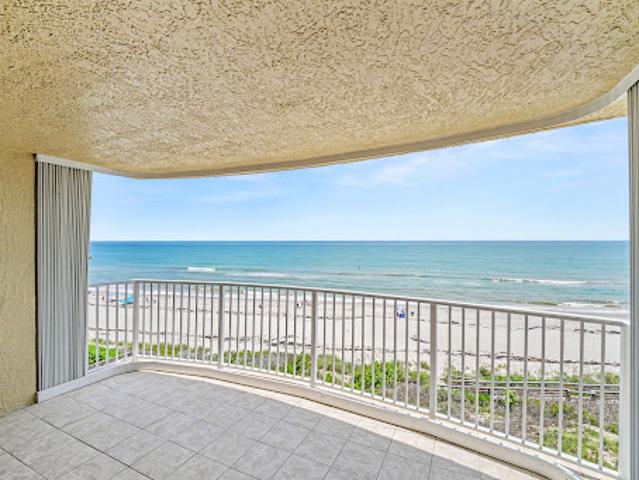 Apartment for sale in Indialantic, Florida