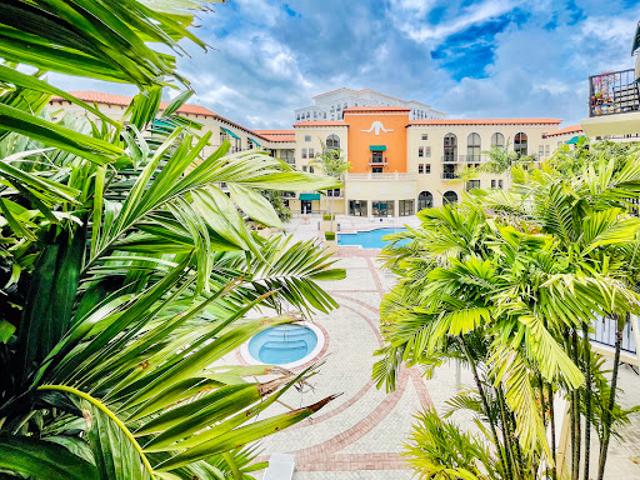 Apartment for sale in Coral Gables, Florida