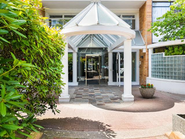 Apartment for sale in Richmond Apartment for sale in Richmond