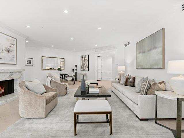 Apartment for sale in Beverly Hills, Los Angeles County
