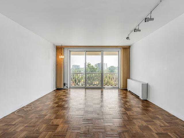 Apartment for sale in Fort Lee, New Jersey