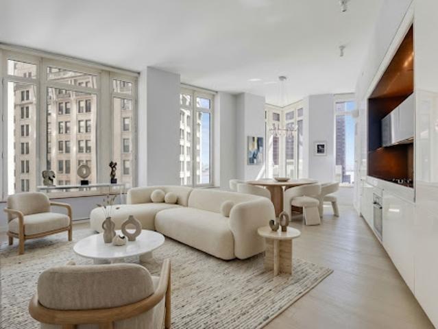 Apartment for sale in Arverne, New York