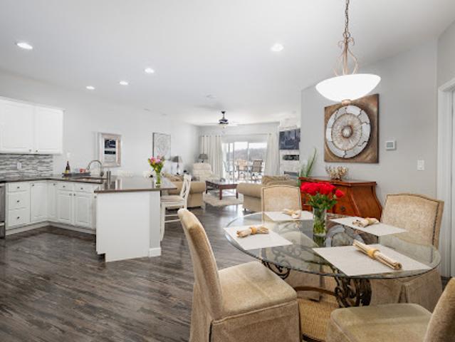 Apartment for sale in Osage Beach, Missouri