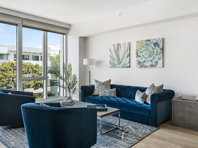 Apartment for sale in Los Angeles