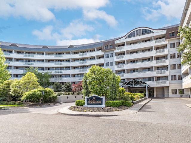Apartment for sale in Port Washington