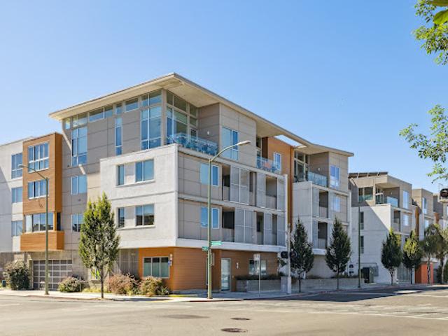 Apartment for sale in Oakland