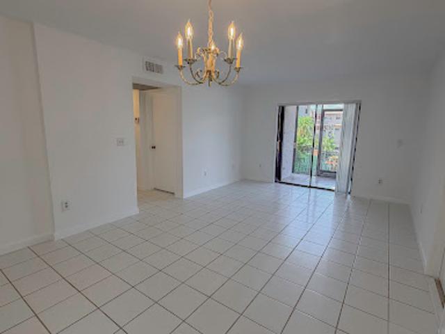 Apartment for sale in Miami, Miami-Dade County