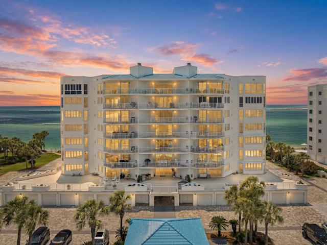 Apartment for sale in Destin, Florida