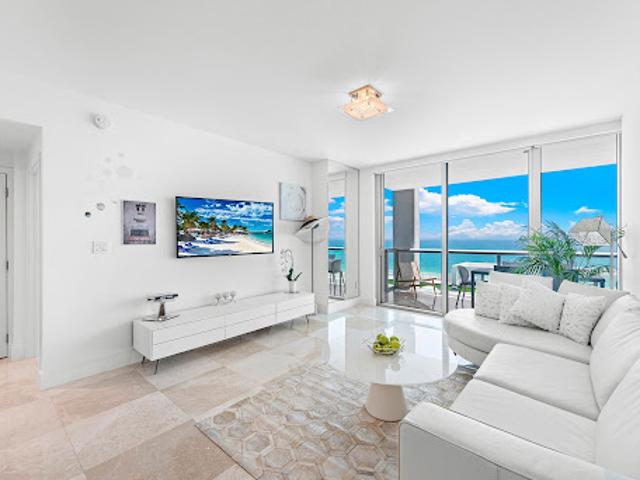 Apartment for sale in Miami Beach, Florida
