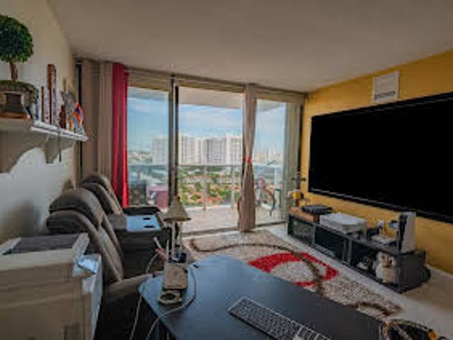 Apartment for sale in Aventura