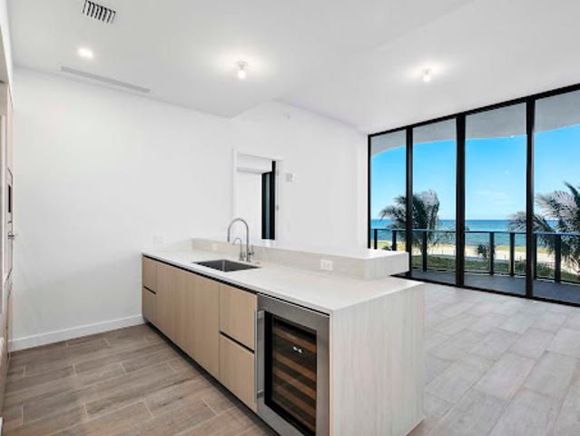 Apartment for sale in Pompano Beach Apartment for sale in Pompano Beach