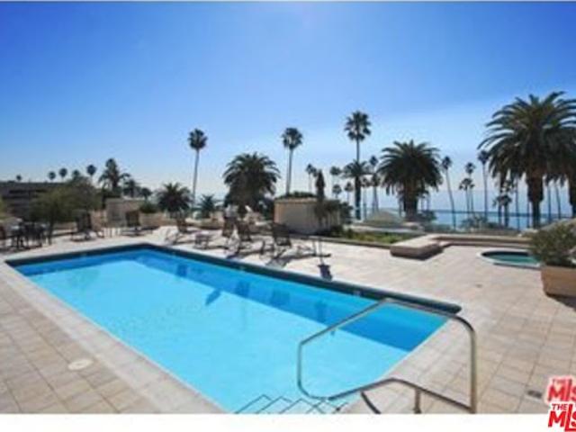 Apartment for sale in Santa Monica, California