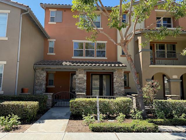 Apartment for rent in Claremont Apartment for rent in Claremont