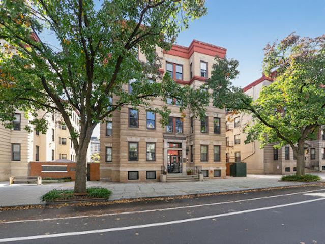 Apartment for sale in Washington, Washington DC