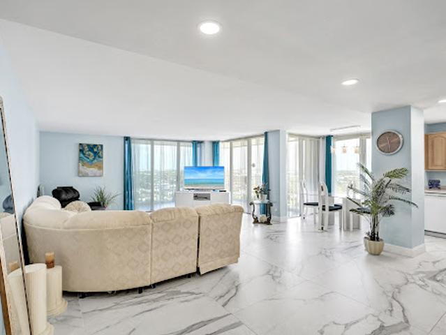 Apartment for sale in Pompano Beach, Florida
