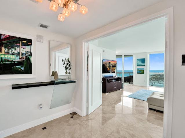Apartment for sale in Fort Lauderdale, Florida