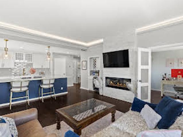 Apartment for sale in Los Angeles Apartment for sale in Los Angeles