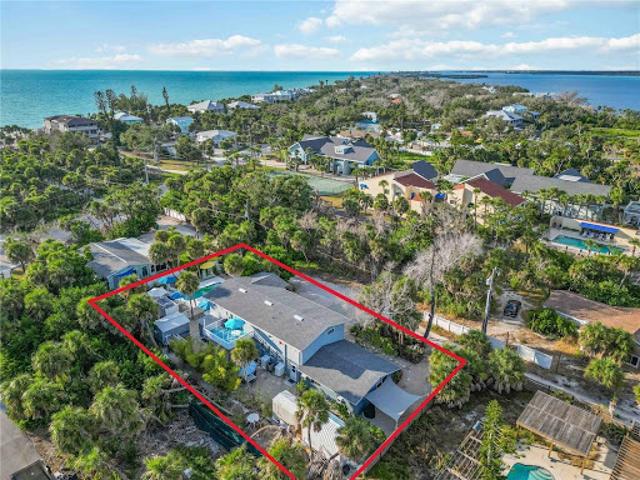 Apartment for sale in Englewood, Florida
