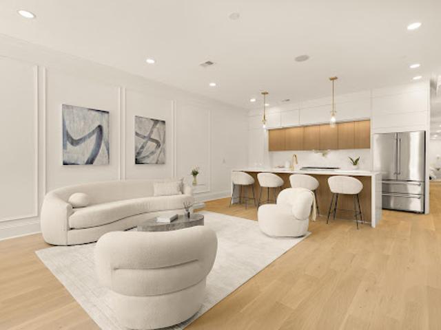 Apartment for sale in Washington, Washington DC