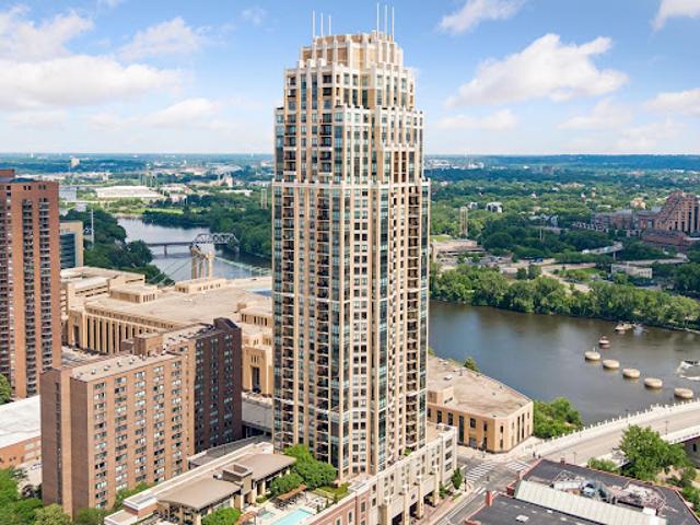 Apartment for sale in Hennepin, Minnesota