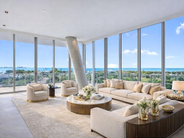 Apartment for sale in Miami, Florida
