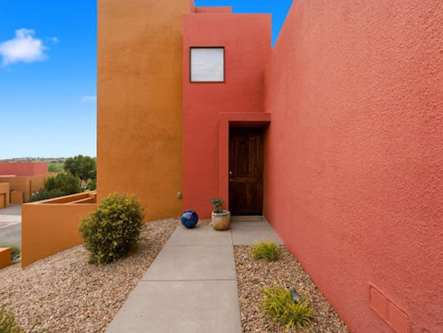 Apartment for sale in Santa Fe, New Mexico