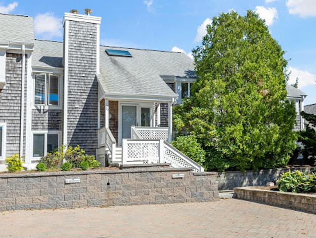 Apartment for sale in East Falmouth, Massachusetts
