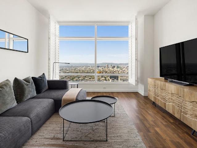 Apartment for sale in Los Angeles, Los Angeles County