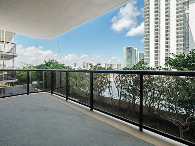 Apartment for sale in Aventura, Florida