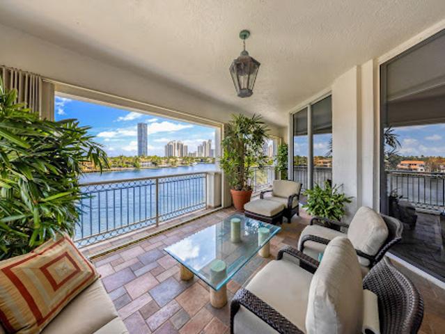 Apartment for sale in Aventura, Florida