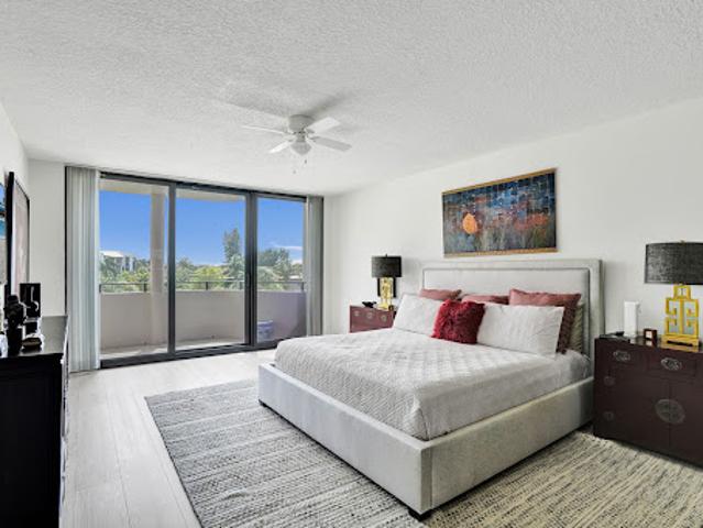 Apartment for sale in Boca Raton, Florida