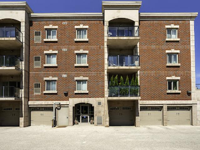 Apartment for sale in Ontario