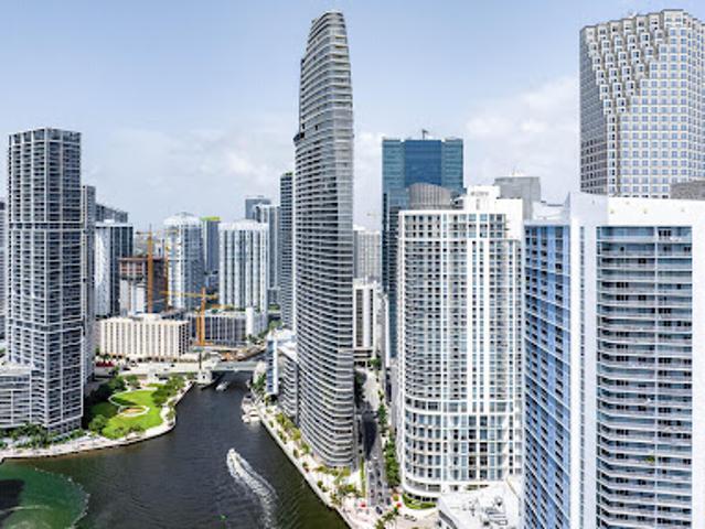 Apartment for sale in Miami, Miami-Dade County