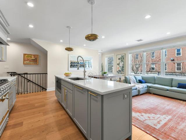 Apartment for sale in Cambridge
