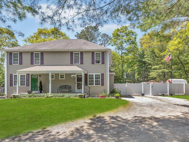 Apartment for sale in Manomet, Massachusetts