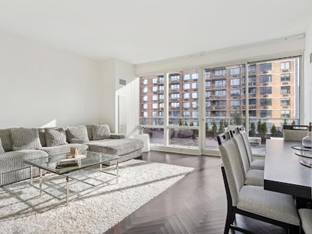 Apartment for rent in Arverne, New York
