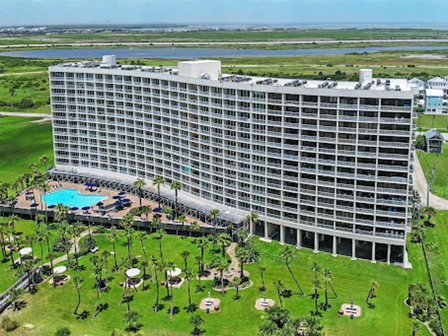 Apartment for sale in Galveston, Galveston County