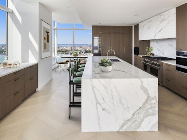 Apartment for sale in Arverne, New York