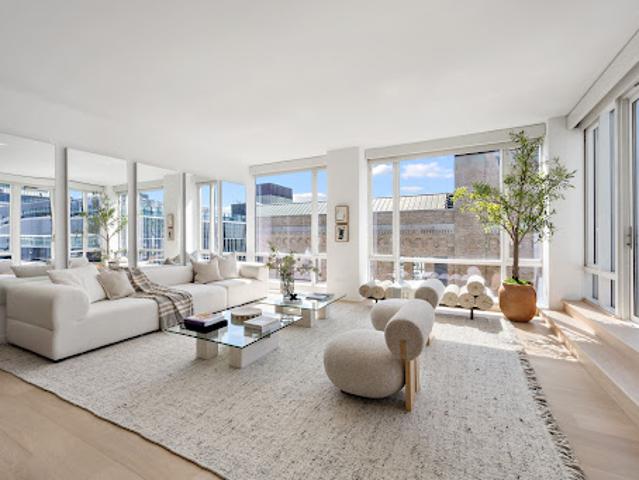 Apartment for sale in Arverne, New York