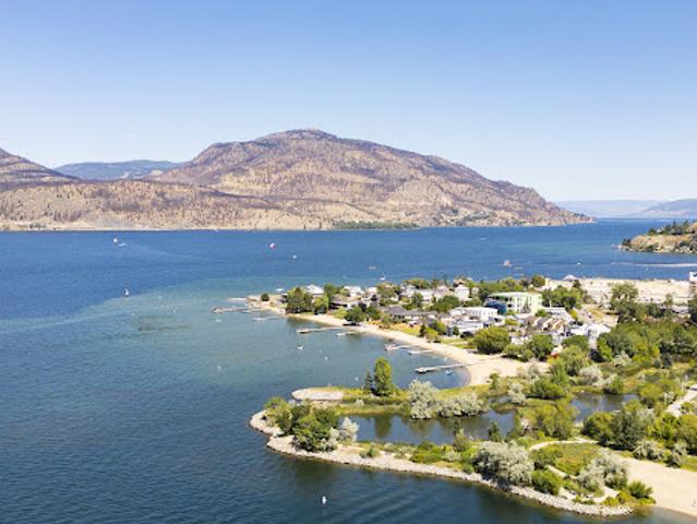 Apartment for sale in Winfield, British Columbia