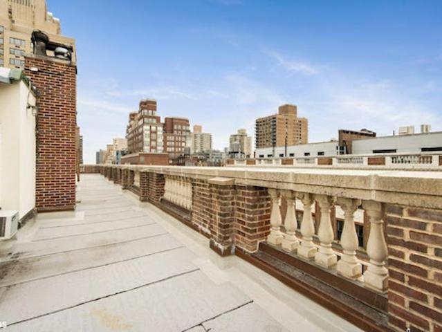 Apartment for sale in New York, Arverne