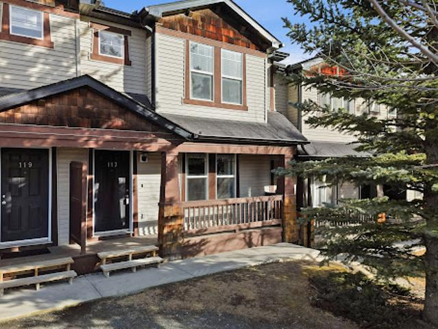 Apartment for sale in Northwest, Alberta