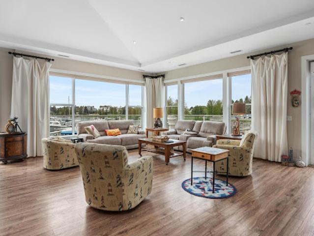Apartment for sale in Petoskey, Michigan