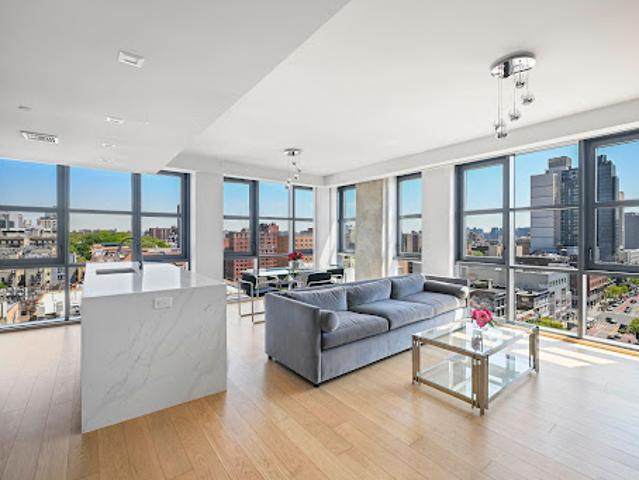 Apartment for sale in Arverne, New York