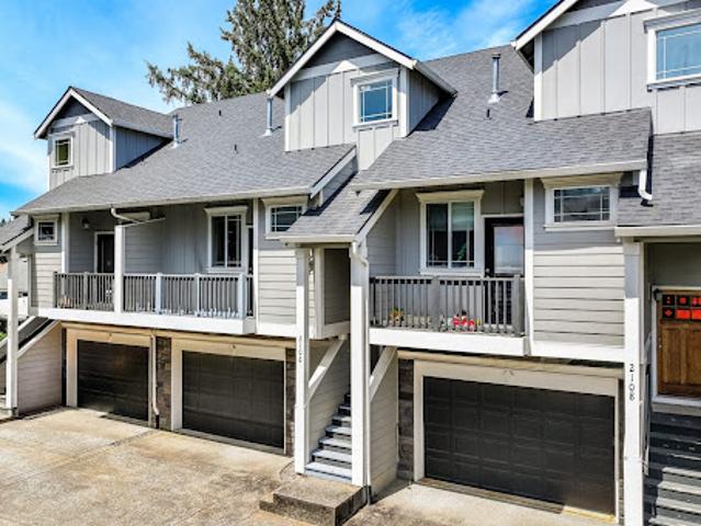 Apartment for sale in Oregonia