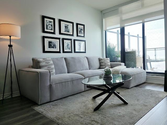 Apartment for sale in Woburn, Ontario