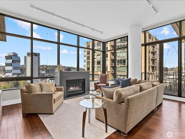 Apartment for sale in Seattle, Washington