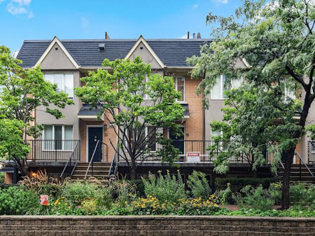 Apartment for sale in Woburn, Ontario
